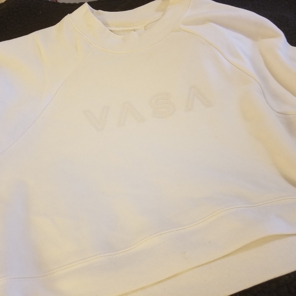 Cute Crewneck Crop Gym Sweatshirt Cream - Picture 8 of 9